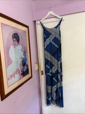 Hawaiian Resort Wear               Spaghetti Strap Muʻu Style.